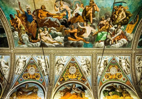 Hall of Mirrors decorated with frescoes