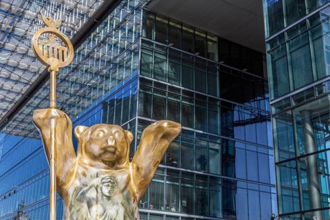 Buddy Bear with Quadriga stands at Neues Kranzler Eck
