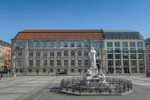 Schiller Monument
