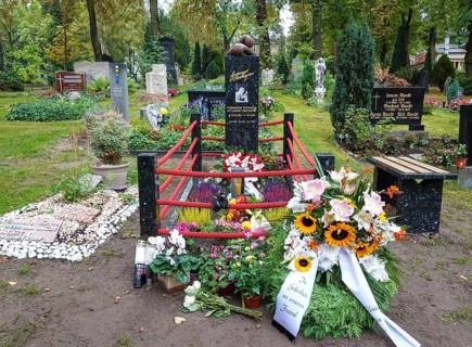 Grave of the sportsman Rocky Graciano Rocchigiani