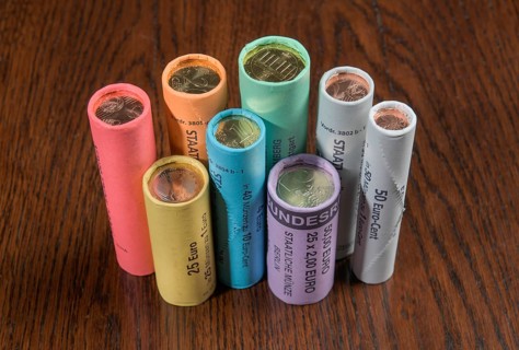 Coin roll or money roll