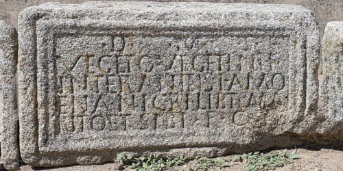 Roman stele