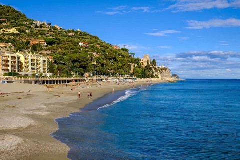 Sandy beach beach
