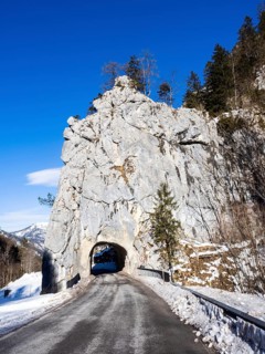 Tunnel
