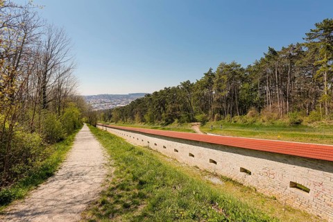 Fortress path along the main rampart of the federal fortress