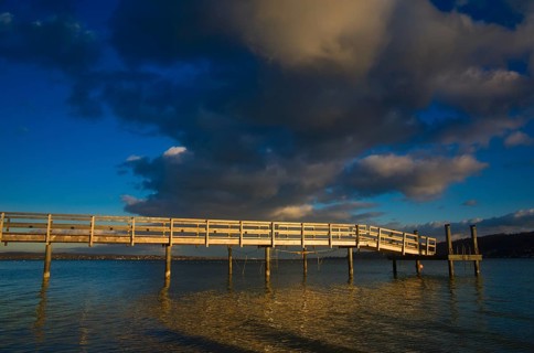 Bathing jetty