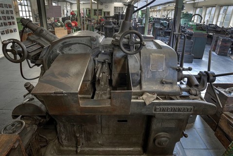 Lathe of a former valve factory