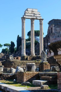 Ruin restored columns of Temple of Dioscuri Temple of Dioscuri Castor and Pollux