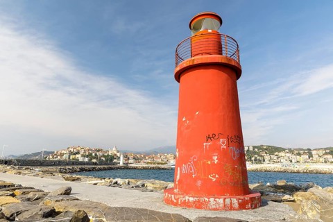 Harbour with lighthouse in Porto Maurizio
