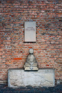 Wall at the southern cemetery with tomb of Friedrich Graf von Saporta