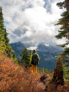 Hikers at Huntoon Point
