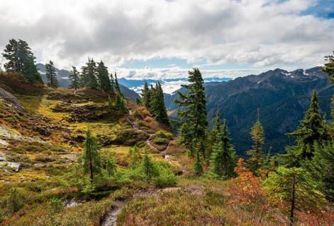 Mountain landscape at Huntoon Point