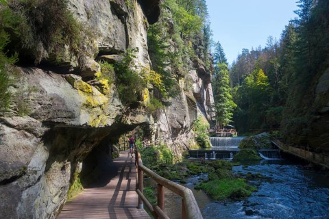 Footbridge and waterfalls in the Edmundsklamm