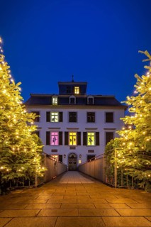 The beautiful Holzhausenschloesschen at Christmas