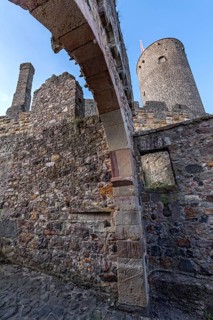 Western keep