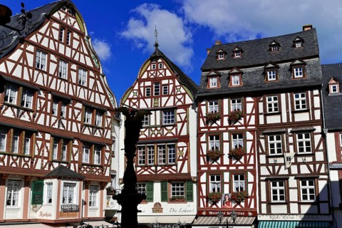 The historic Bernkastel market square