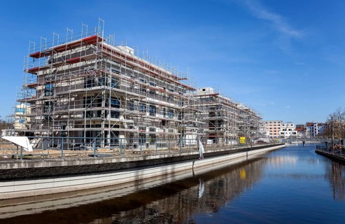 Construction site for owner-occupied homes at Tegel harbour basin