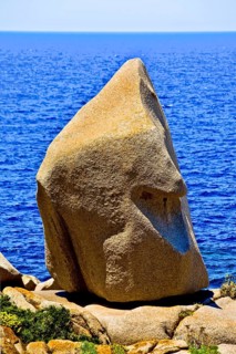 Bizarre granite rocks