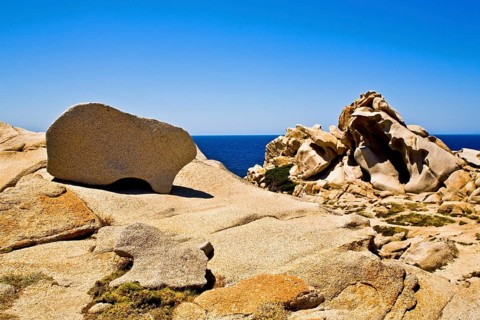 Bizarre granite rocks