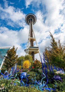 Sculpture garden with colourful glass artworks by Dale Chihuly