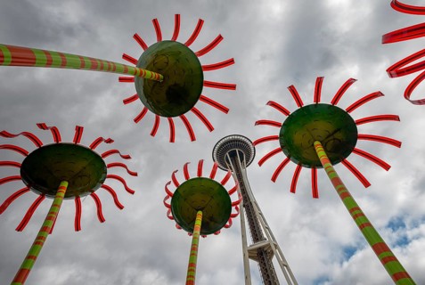 Glass flowers and Space Needle