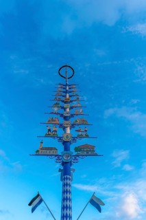 Maypole in the climatic health resort of Reit im Winkl