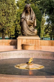 Monument to the Grieving Mother