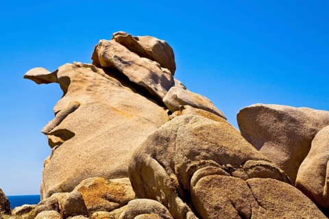 Bizarre granite rocks