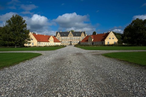 Lungholm Manor