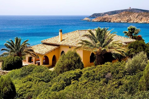 Villa by the sea