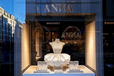 Noble shop in the Alster Arcades