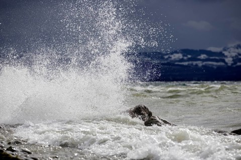 Storm Lolita raging on the stony shore in Hagnau
