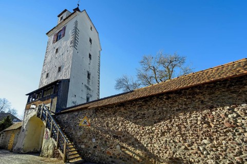 Espantor at the city wall