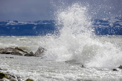 Storm Lolita raging on the stony shore in Hagnau