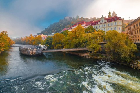 Mur river in autumn
