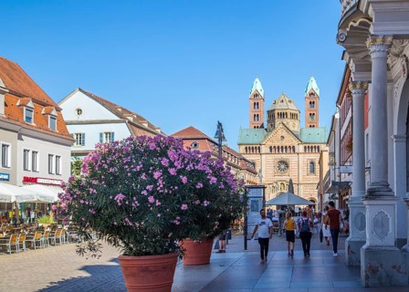 Maximilianstrasse with view of Speyer Cathedral