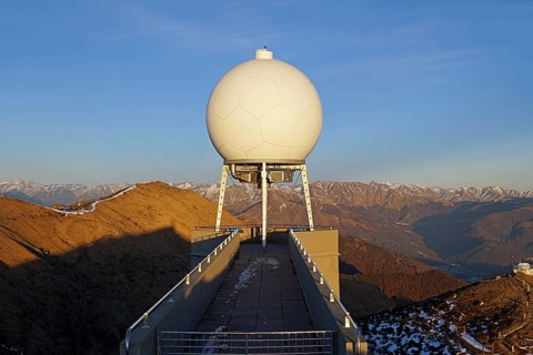 MeteoSwiss weather radar on Monte Lema