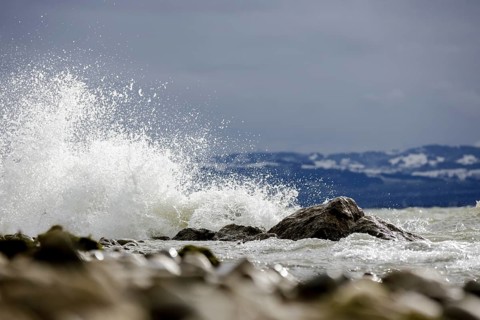 Storm Lolita raging on the stony shore in Hagnau
