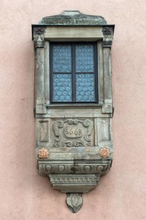 Baroque sandstone choir from 1668