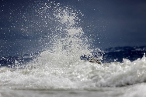 Storm Lolita raging on the stony shore in Hagnau