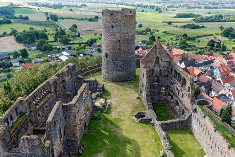 Romanesque Muenzenberg ruin
