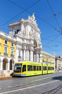 Tramway Tram Lisbon public transport transport transport at the Arc de Triomphe in Lisbon