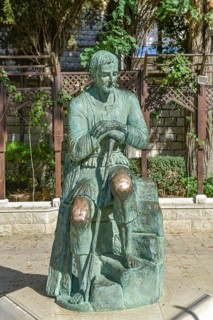 Bronze statue of Saint Joseph