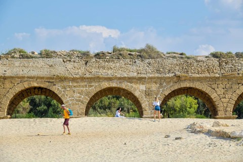 Aquaeduct on the beach
