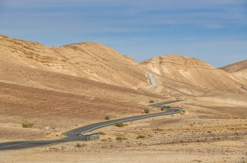 Road between Arad and Masada