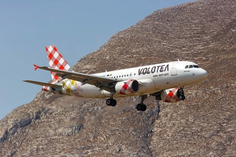 A Volotea Airbus A319 aircraft with registration EC-MTC at Santorini airport
