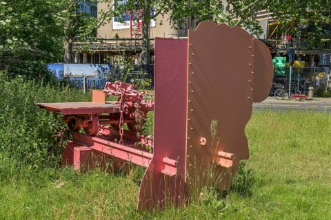Rosa Luxemburg Monument 'From Fat Berta to Red Rosa' by the Israeli sculptor Igael Tumarkin