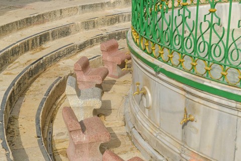 Seating for foot washing