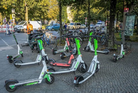 Electric scooter