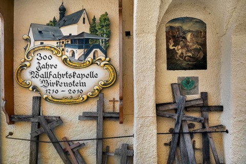 Wallfarer Crosses